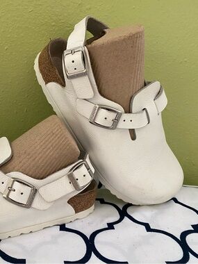 Pre-owned Birkenstock Boston White Clog with strap 39/8 Women’s